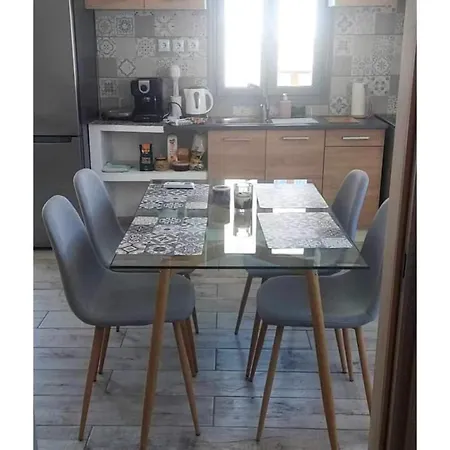 Nikolas Aggelis Apartament *