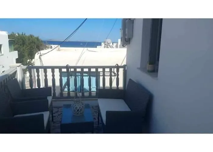 Nikolas Aggelis * Pera Gyalos